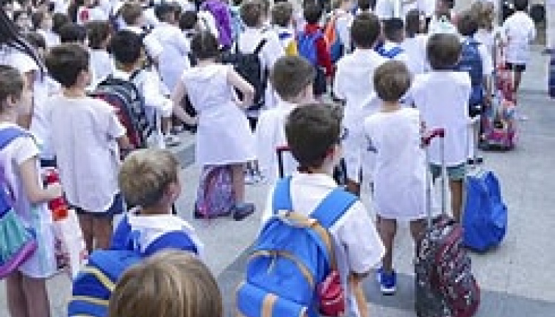 Comenzó el ciclo lectivo en La Costa con acompañamiento institucional y más de 130 obras en escuelas