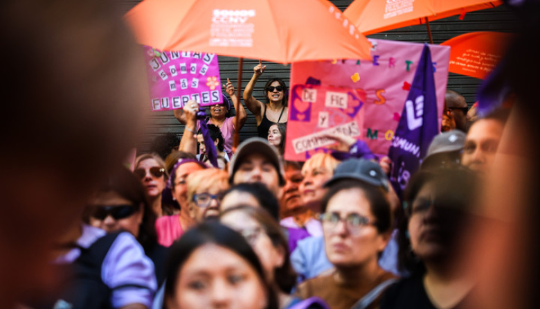 Importante convocatoria en la marcha del 8M en Santa Teresita