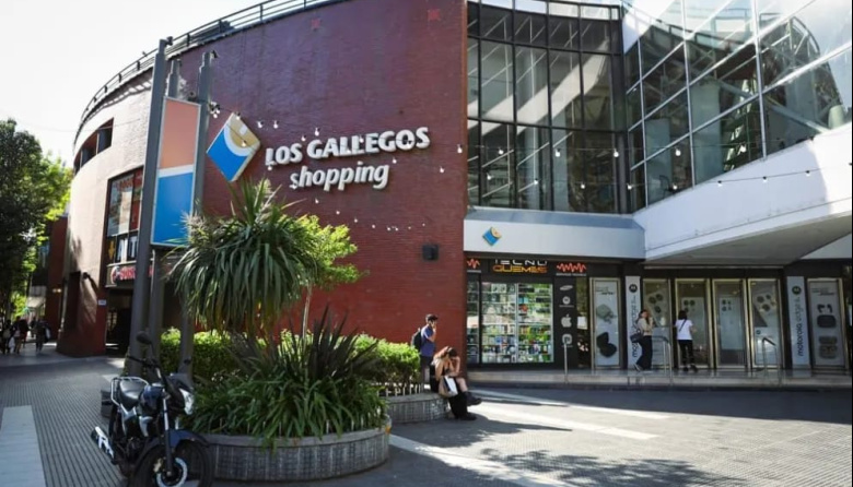 Preocupación por despidos en el Shopping Los Gallegos tras su posible venta