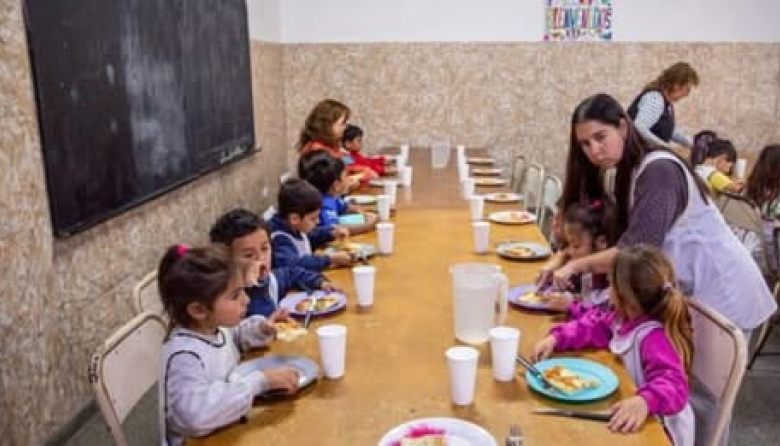 La Provincia aumenta la inversión en alimentos y programas sociales