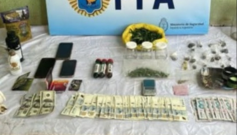 Desarticularon dos puntos de venta de drogas en Las Toninas y detuvieron a un hombre