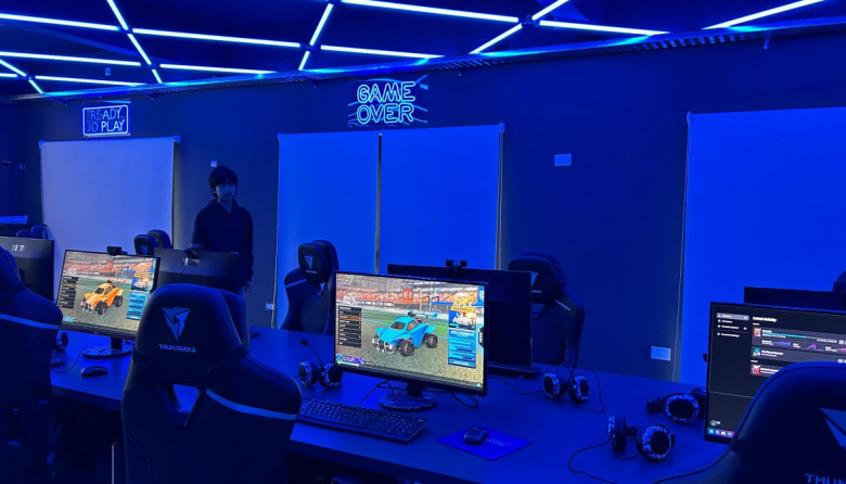 Jóvenes del Hogar Nazarena participaron de un taller de diseño de videojuegos en Mar de Ajó