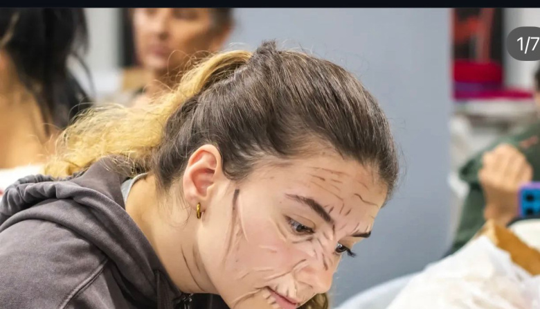 Avanzan las clases de la Diplomatura en Vestuario, Maquillaje y Peinado para la Escena