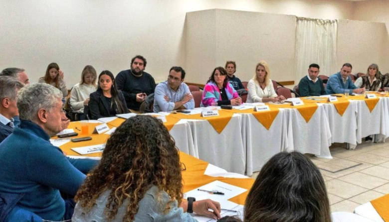 Dirigentes de la Quinta Sección realizarán un “frazadazo” frente al Congreso para defender la Zona Fría
