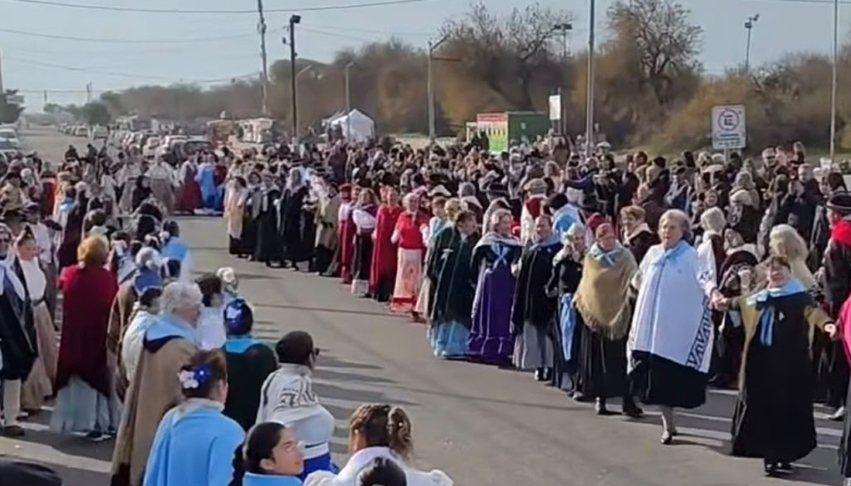 Multitudinario Pericón Nacional en Santa Teresita para celebrar el Día de la Independencia