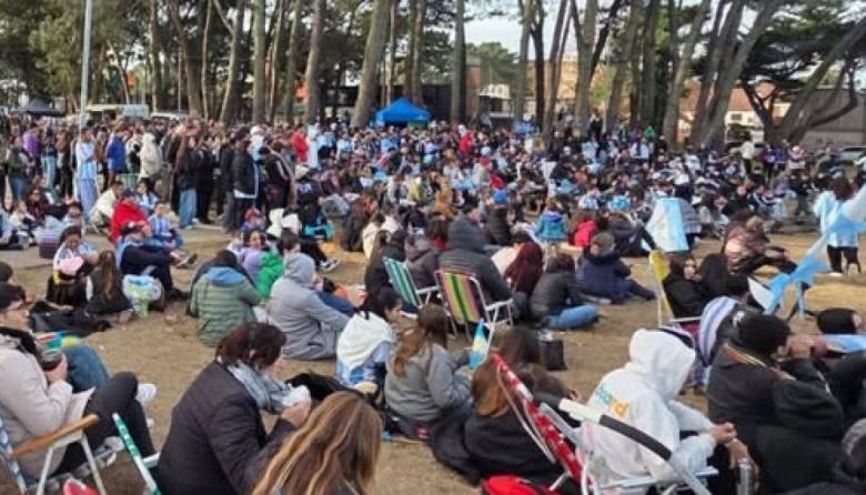 La Plaza de la Familia vuelve a vibrar con un nuevo Fan Fest para alentar a la Selección