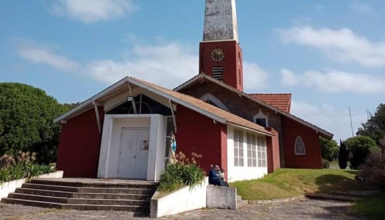Presentan una propuesta para preservar la Capilla Stella Maris en la Unidad Turística Chapadmalal