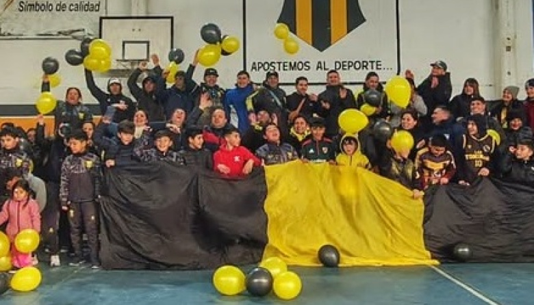 El club Las Toninas retoma sus actividades, pero el conflicto institucional continúa
