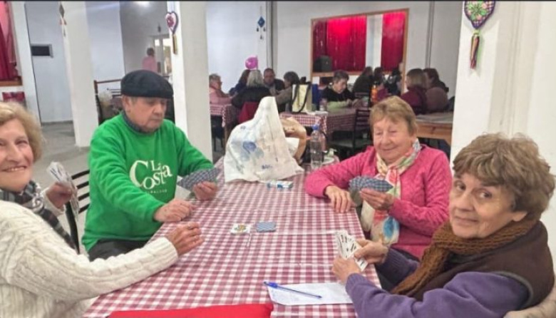 Los Juegos Mayores vuelven a reunir a personas mayores de La Costa en Santa Teresita