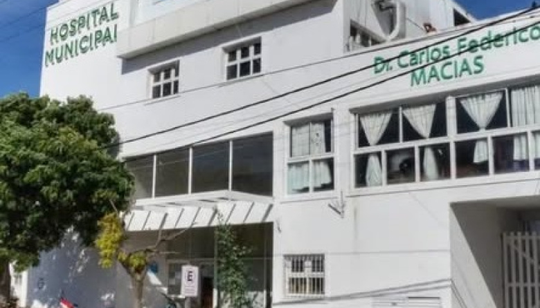 Llegó al Hospital de Mar de Ajó con un fuerte dolor abdominal y fue operada dos horas y media después