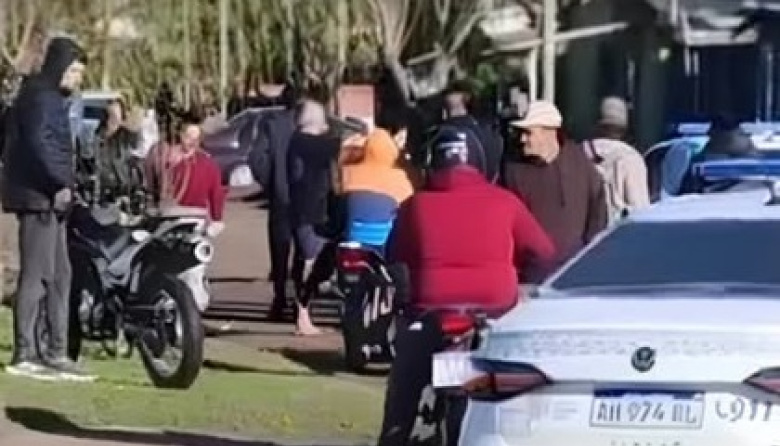 Dos delincuentes ingresaron a robar a un almacén y el comerciante redujo a uno de ellos