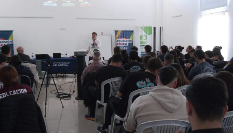 Capacitaron en Mar de Ajó sobre actividad física, entrenamiento y los efectos del sedentarismo
