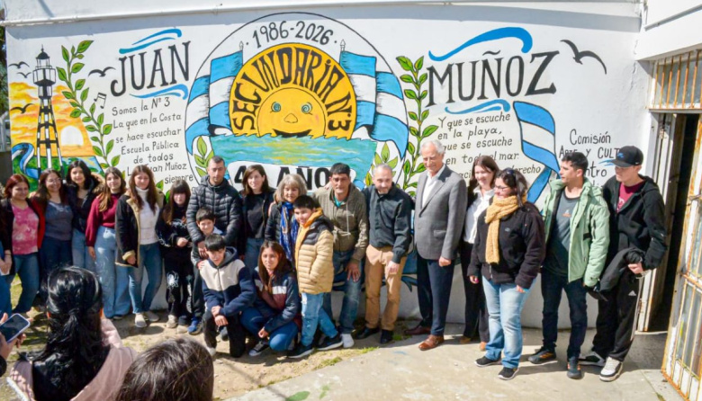 La Escuela Secundaria N° 3 de San Clemente homenajeó a Juan Muñoz con la imposición de su nombre