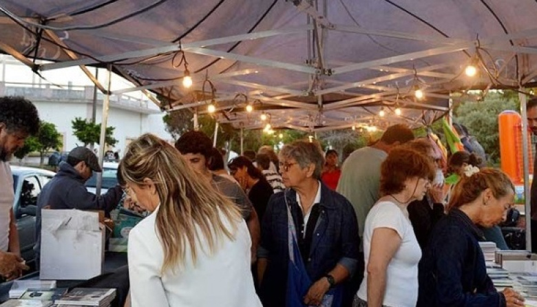 La Feria del Libro de La Costa se realizará este viernes y sábado en Mar de Ajó