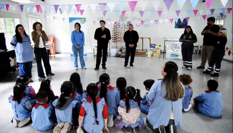 Pedro Procopio llevó iniciativas de educación ambiental y energías renovables a Bragado