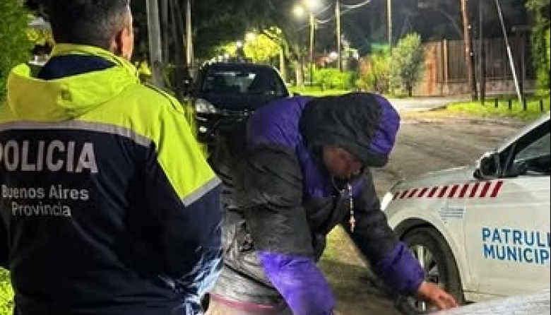 Mar de Ajó: intentó ingresar a una vivienda por tercera vez en el día y fue demorado