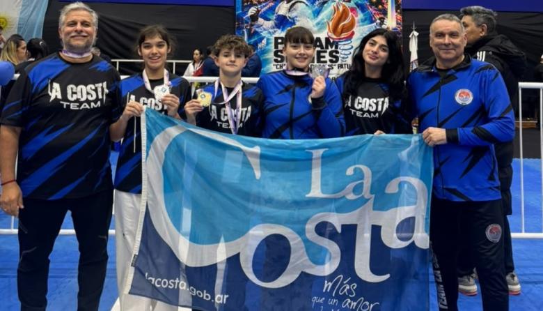 El Seleccionado Municipal de Taekwondo de La Costa ganó 11 medallas en un torneo internacional
