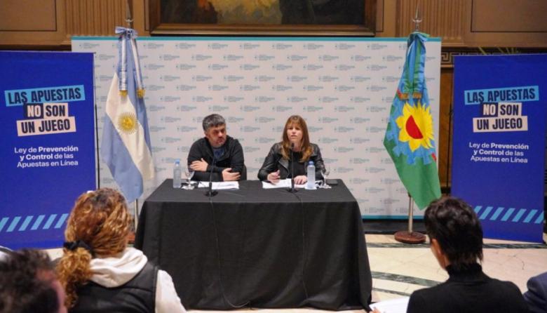 Presentan una “mega ley” contra la ciberludopatía en la provincia de Buenos Aires