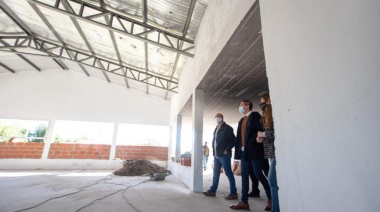 Se ultiman detalles en la construcción del SUM de la Escuela Secundaria 3 de San Clemente del Tuyú