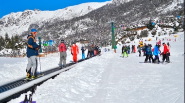 El Cerro Catedral abrirá sus puertas parcialmente desde el lunes