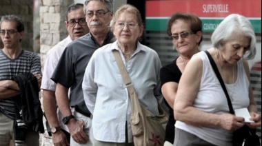 El Gobierno confirmó el pago de un bono para jubiladas y jubilados antes de Navidad