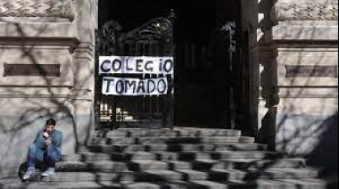 Extenderán las clases por cada toma que se realice en el Colegio Nacional Buenos Aires
