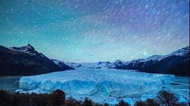 Misterio en Santa Cruz: encontraron una inusual luz reflejada en el glaciar Perito Moreno