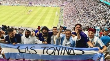 Las Toninas presente en el partido de Argentina en Qatar