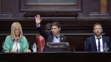 Kicillof cargó contra la Justicia y habló del "derecho al futuro"