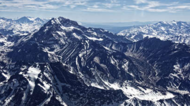 Encuentran una cámara con fotos de una expedición trágica de hace 50 años en el Aconcagua