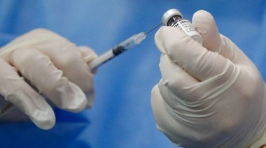 Continúa la vacunación antigripal para adultos mayores en el distrito
