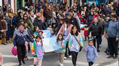 La comunidad del Partido de La Costa homenajeó a San Martín con un emotivo acto en Mar de Ajó