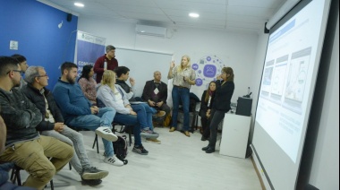 Capacitación para trabajadores municipales sobre Monotributo Social y aspectos tributarios