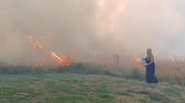 Incendio en El Marquesado: vecinos denuncian que fue intencional