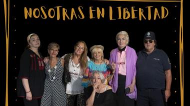 El grupo de teatro "Contra Viento y Marea" presenta Nosotras en Libertad en Mar de Ajó