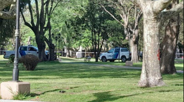 Brutal homicidio en Castelli: un joven fue apuñalado y murió en la plaza