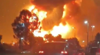 Explosiones y caos en el polo industrial de Ezeiza: hay  heridos