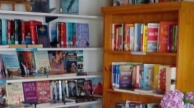 La Biblioteca Popular Alfonsina Storni ultima detalles para su apertura de verano en la Costanera