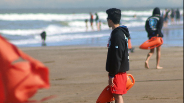 Guardavidas alertan por imprudencias y llaman a reforzar la prevención en las playas de San Clemente