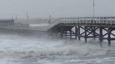 Intensa tormenta causó daños en Costa Azul