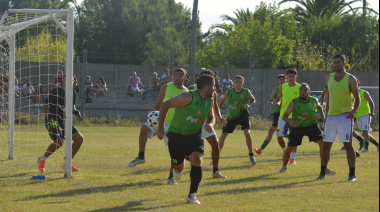 Popular Lavalle y Cosme Argerich igualaron en el primer amistoso del año