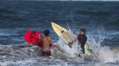 La Costa celebra con fiestas, música y más de 100 shows callejeros