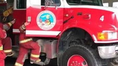 Incendio en el sector de “Las Pirámides” generó preocupación y una gran columna de humo