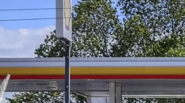 Suben los combustibles casi un 6% en Argentina por el alza internacional del petróleo