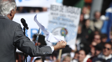 Juan de Jesús encabezó el acto por el Día de la Memoria en Santa Teresita