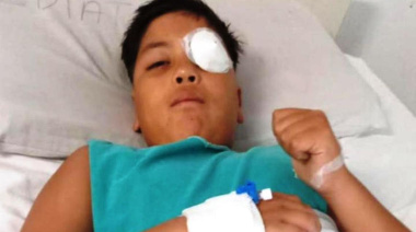 Apedrearon un micro con chicos de fútbol y un nene de 11 años sufrió graves heridas en un ojo