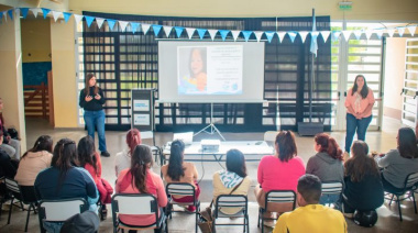  “La Costa impulsa talleres para reducir el uso de pantallas en la primera infancia”