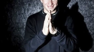 Murió un joven DJ tras chocar con su moto en Mar de Ajó