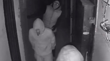 Golpe a comerciantes: roban en una panadería y se llevan el dinero de los sueldos