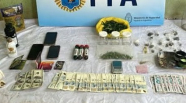 Desarticularon dos puntos de venta de drogas en Las Toninas y detuvieron a un hombre